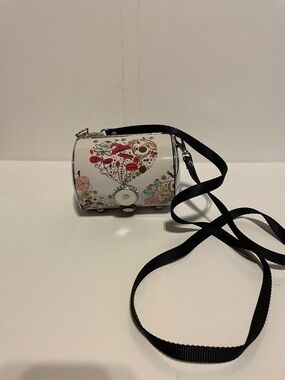 Little Earth White Crossbody Bag with Black Strap and Floral Heart Design